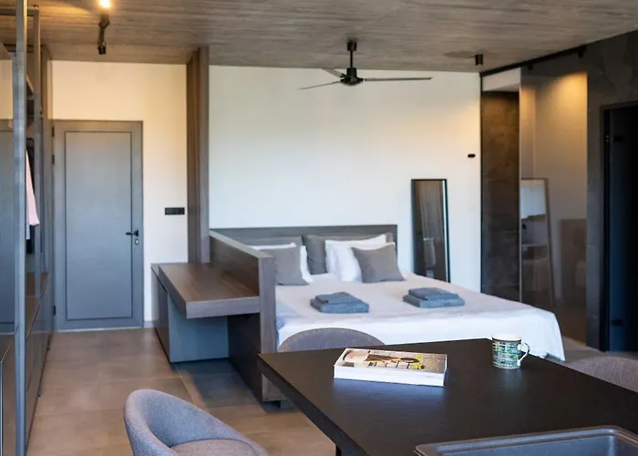 Golden Sun Luxury Adults Only Apartman Rhodes City