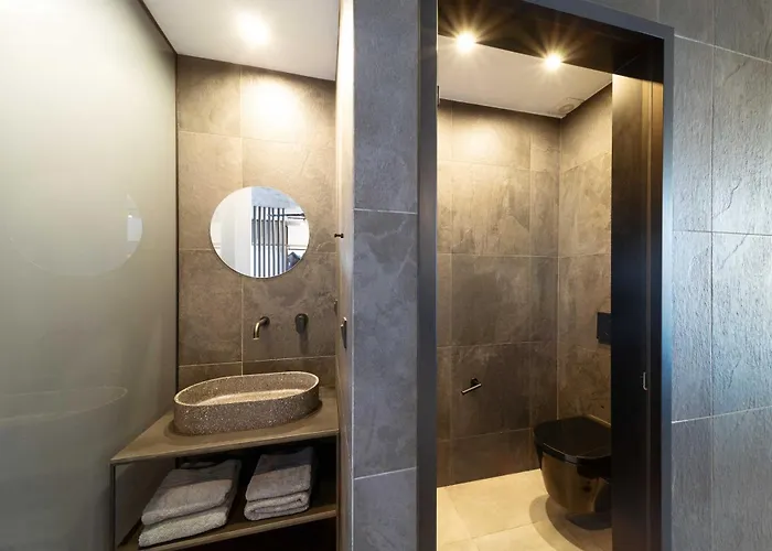 شقة Golden Sun Luxury Adults Only